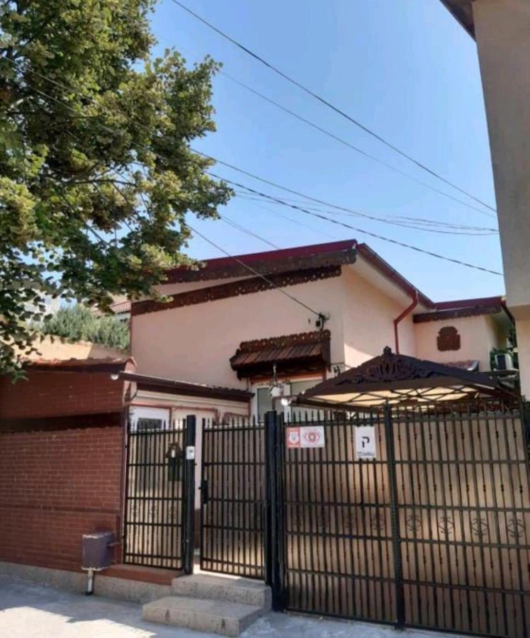 Casa Silvia Apartment Constanta Bagian luar foto